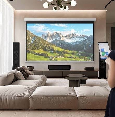 إبسون تكشف عن EH-QS100B: جهاز عرض ليزري 4K HDR10 بسطوع 4500 لومن للترفيه المنزلي