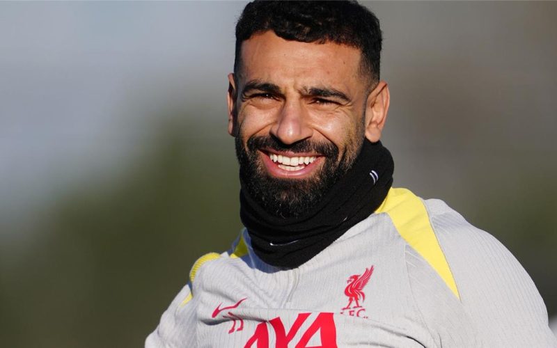 انفراجة في ملف مستقبل محمد صلاح مع ليفربول.. والدوري السعودي يخوض لعبة