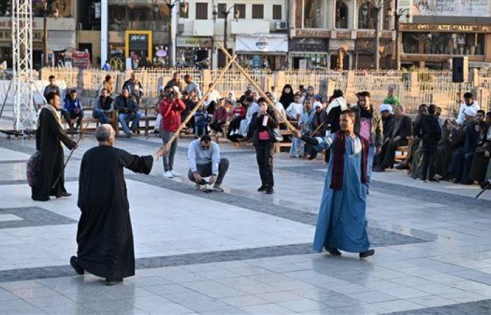 في يومه الثالث.. استعراضات فنية مبهجة بالمهرجان القومي للتحطيب بالأقصر| صور