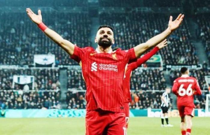 ليفربول يدرس تجديد عقد محمد صلاح بشروط خاصة