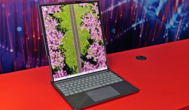 Lenovo تكشف عن جهاز ThinkBook Plus Gen 6 Rollableبشاشة مرنة قابلة للتمدد#CES2025